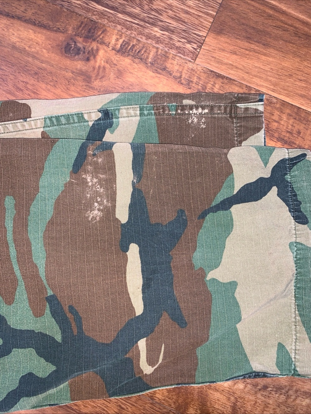 Women’s Straight Leg Cargo Pants size medium - Green Camo inseam 30 inches 232 - Picture 9 of 9